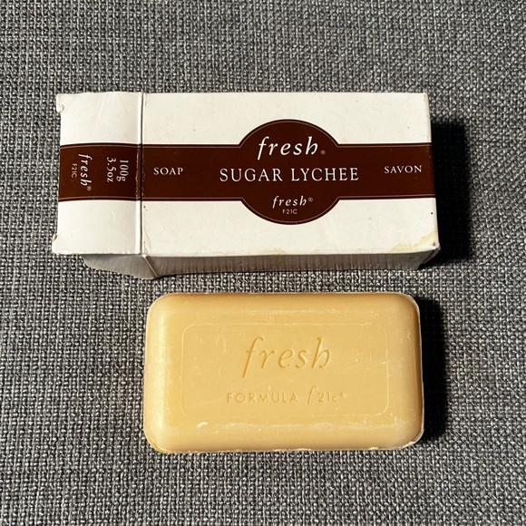 Fresh Sugar Lip Treatment and Sugar Lychee Soap NBU - Picture 5 of 7
